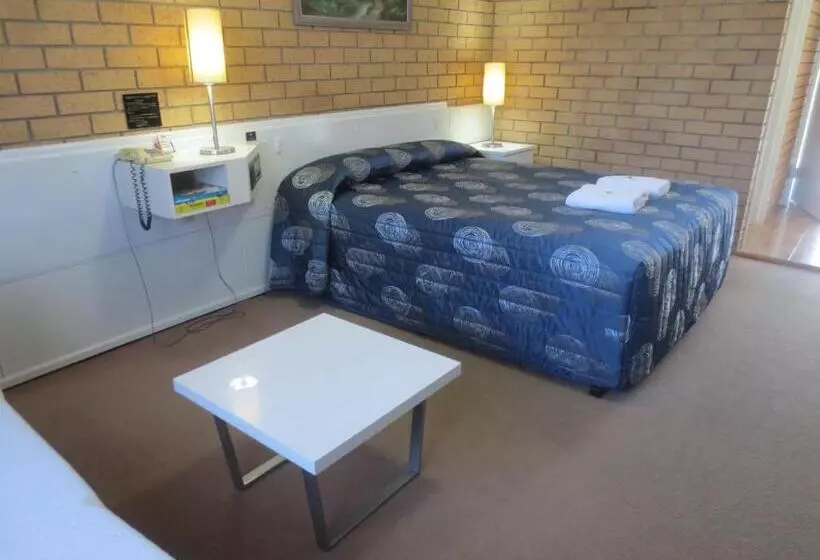 Aspley Pioneer Motel