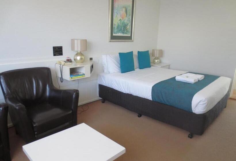 Aspley Pioneer Motel