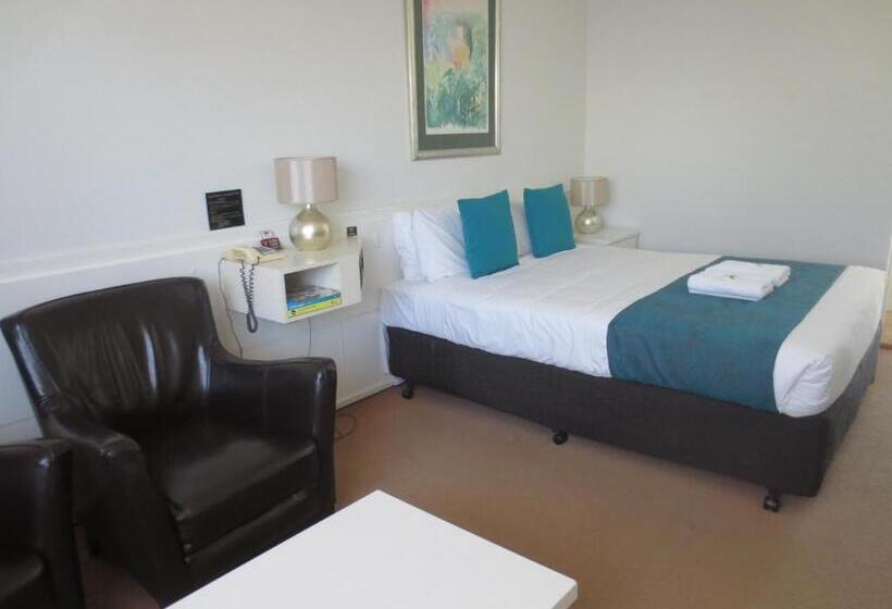 Aspley Pioneer Motel