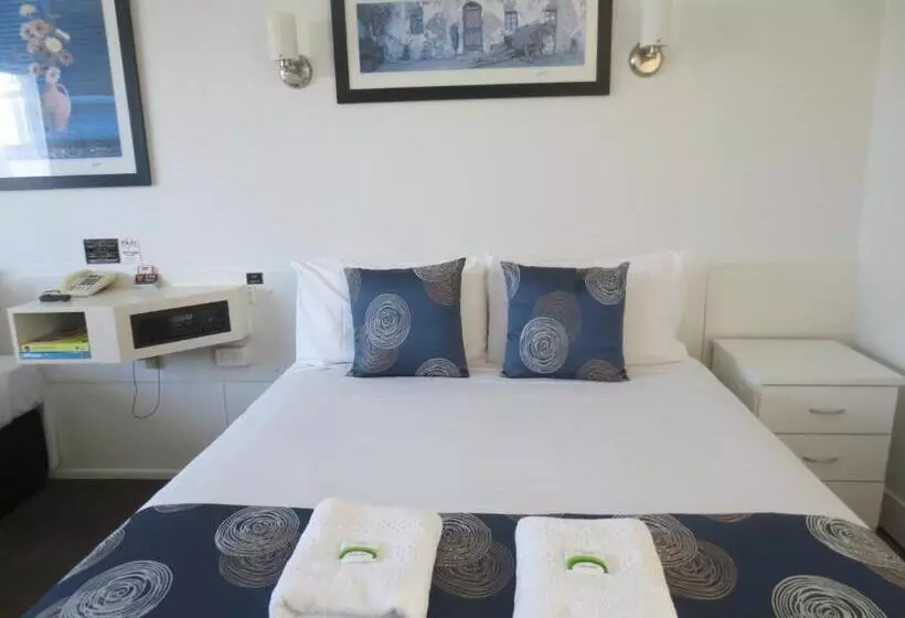 Aspley Pioneer Motel