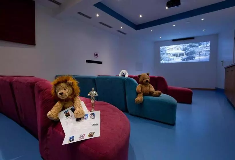 ホテル Albona Nova