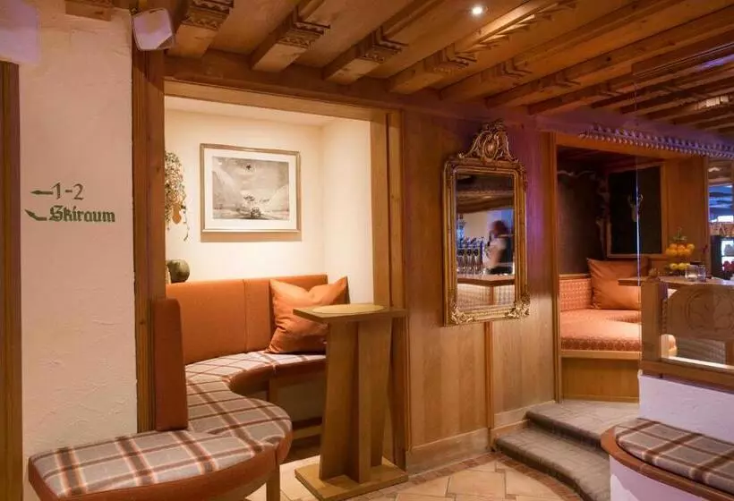 ホテル Albona Nova