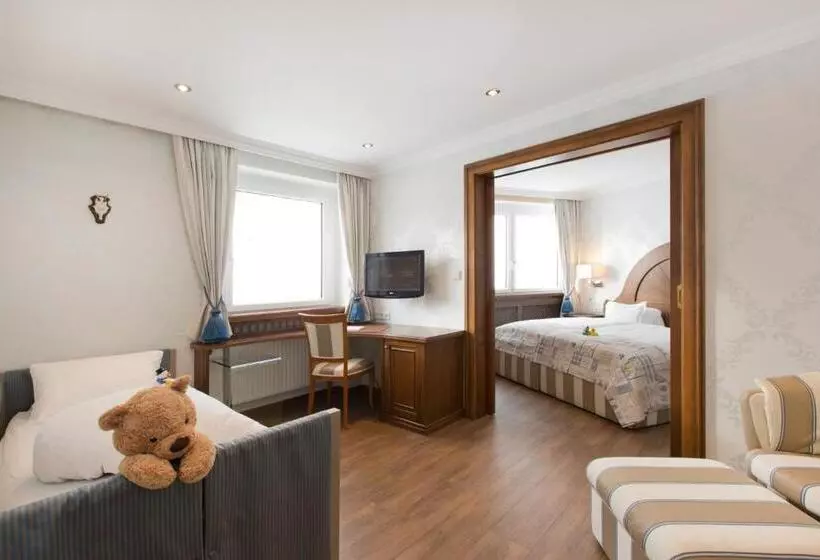 ホテル Albona Nova