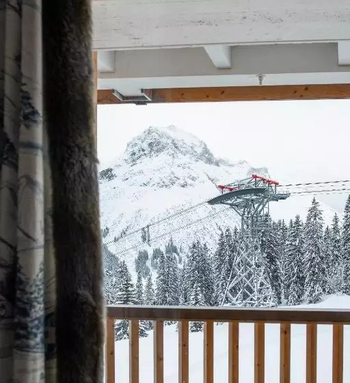 ホテル & Chalet Montana