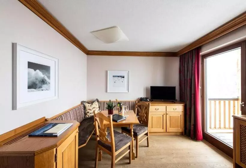 ホテル & Chalet Montana