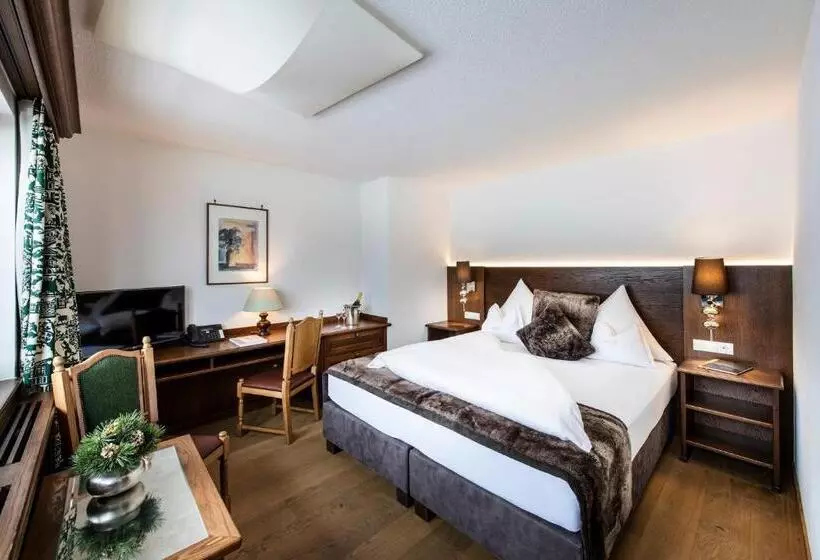 ホテル & Chalet Montana