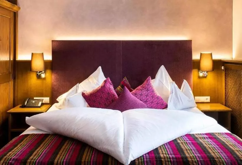 ホテル & Chalet Montana