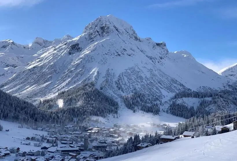 هتل & Chalet Montana