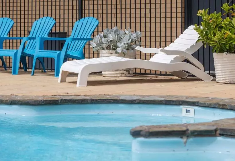 Otel Comfort Inn Glenelg