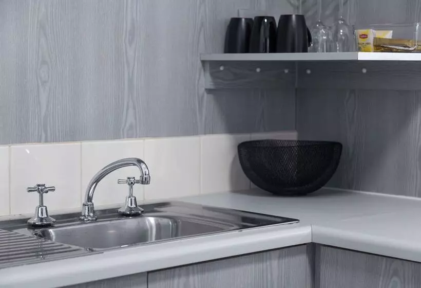 Otel Comfort Inn Glenelg