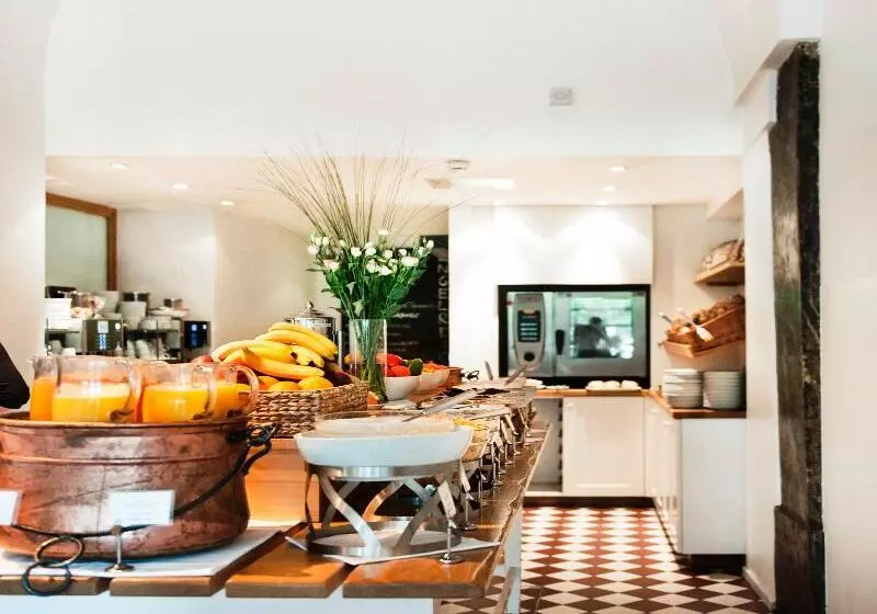 Hotelli Weitzer Graz   Centre Of Graz