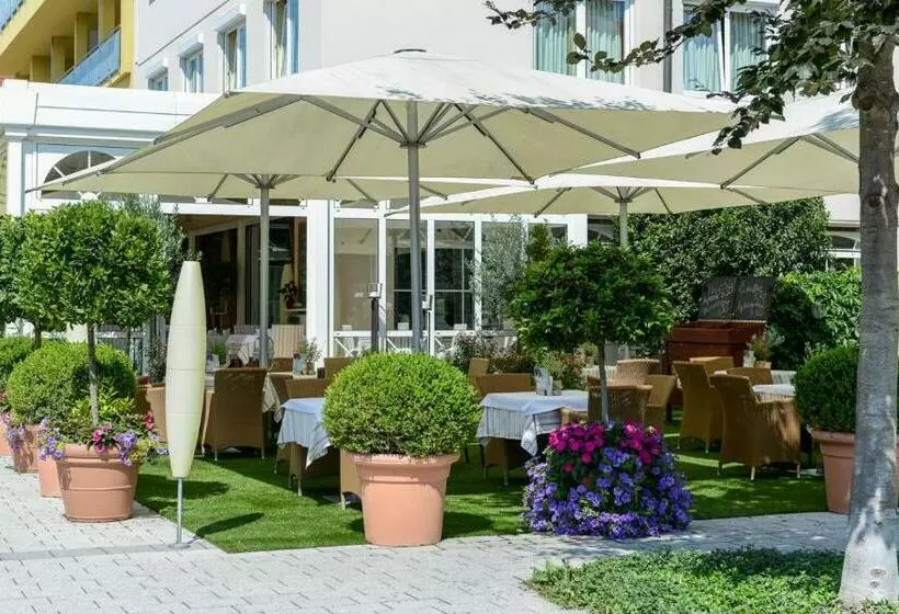 Dermuth Hotels – Hotel Dermuth Pörtschach