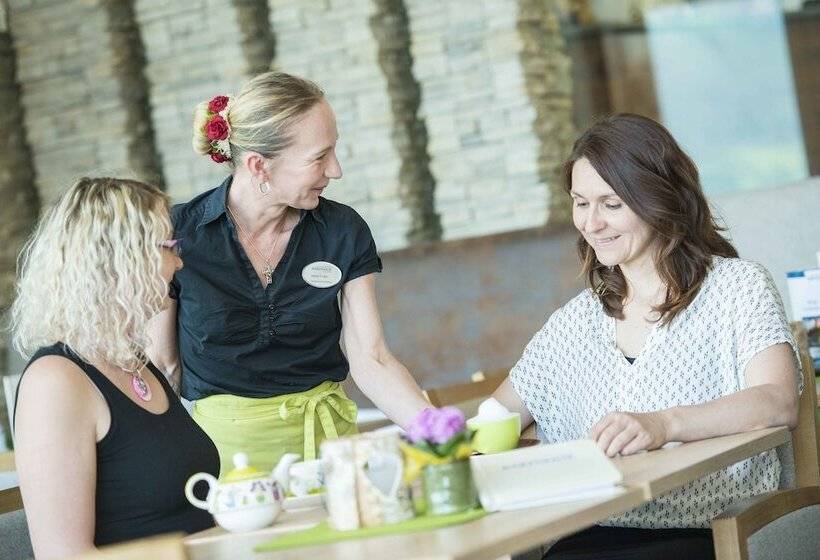 فندق Gesundheitszentrum Bärenhof Bad Gastein