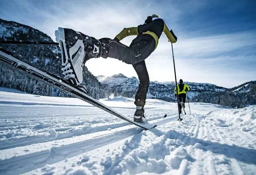 Отель Gesundheitszentrum Bärenhof Bad Gastein
