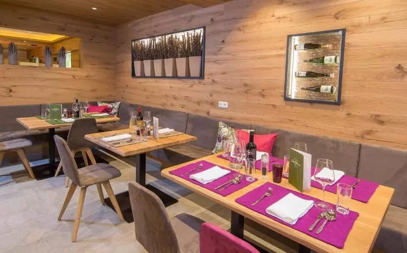 ホテル Grüner Baum