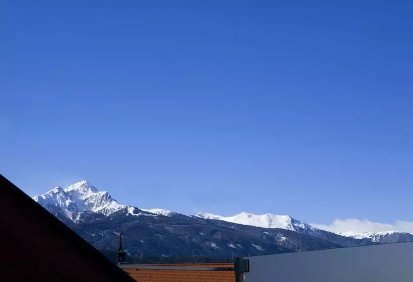 هتل Innsbruck