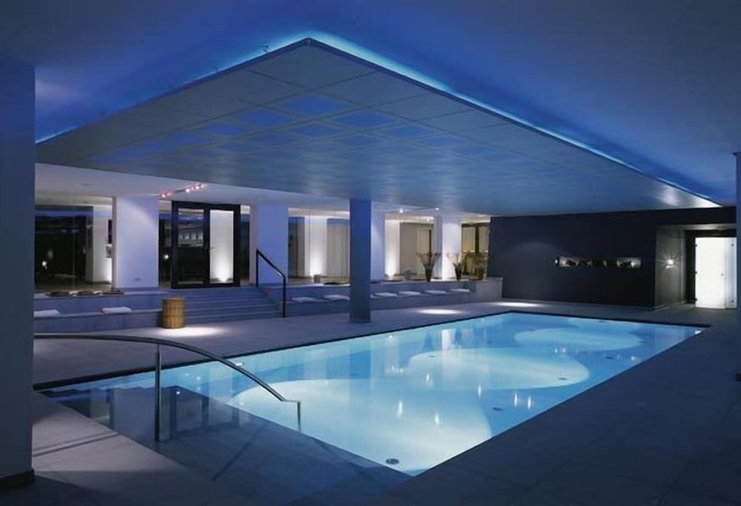 בית מלון כפרי Madlein