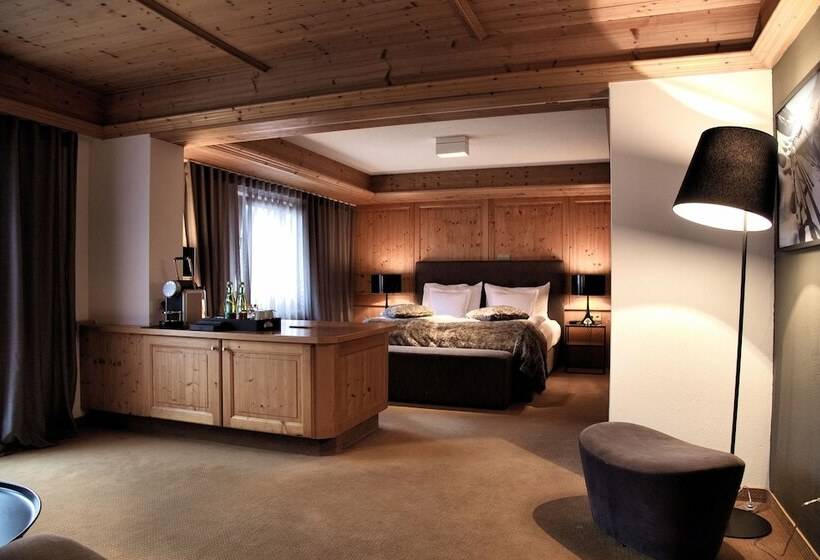 בית מלון כפרי Madlein