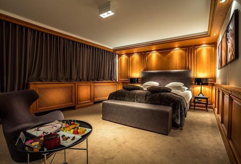 בית מלון כפרי Madlein