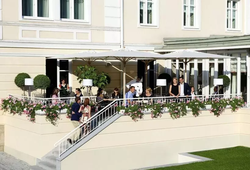 هتل Sacher Salzburg