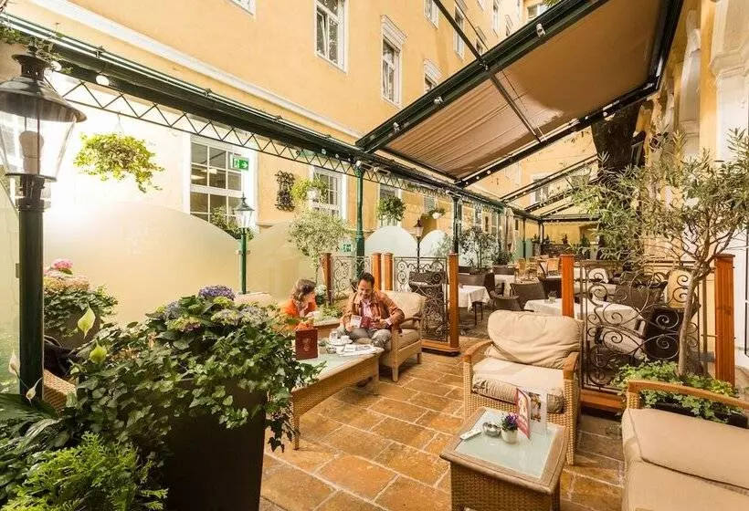 בית מלון כפרי Stefanie   Vienna S Oldest