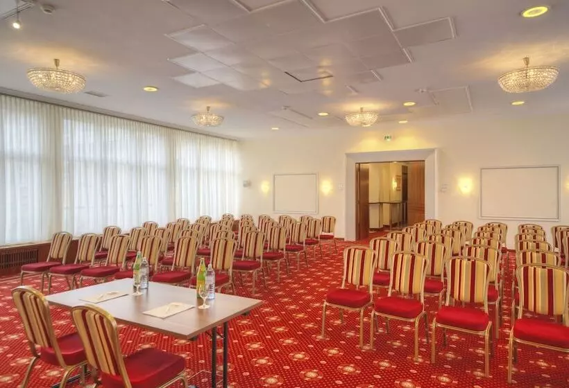 בית מלון כפרי Stefanie   Vienna S Oldest