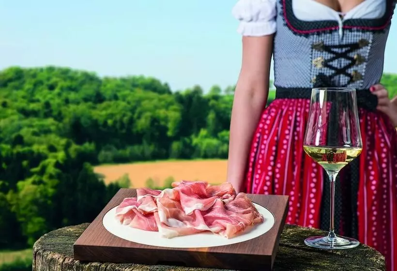 호텔 Vier Jahreszeiten Loipersdorf