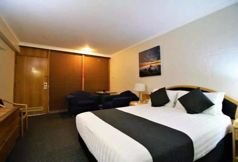 The Capital Airport Motel