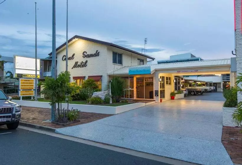 Coral Sands Motel