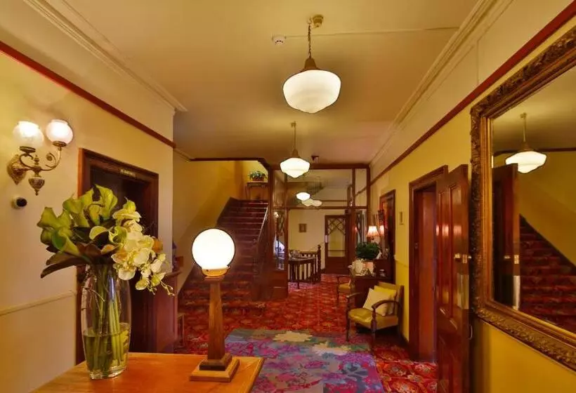 فندق Astor Private