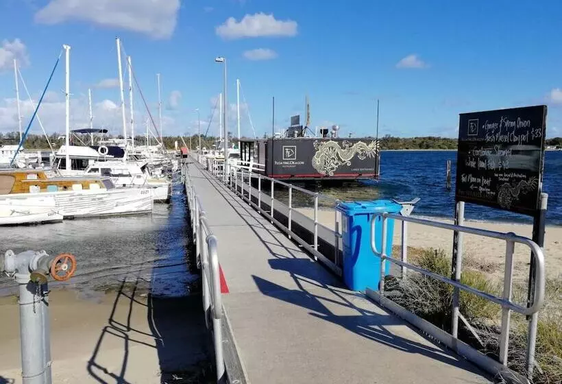 Hotelli Banjo Paterson Motor Inn