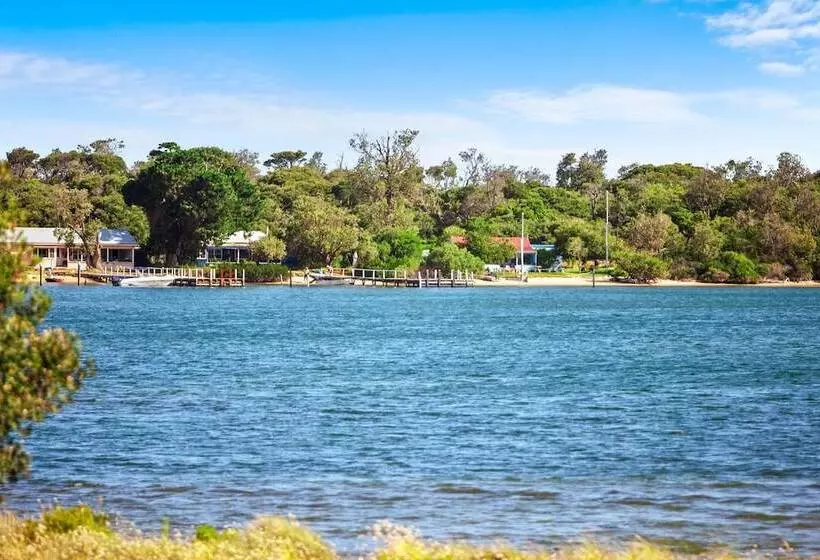 Hotelli Banjo Paterson Motor Inn