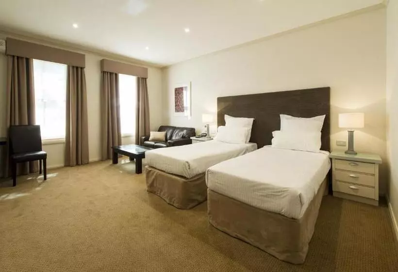 Отель Beau Monde International