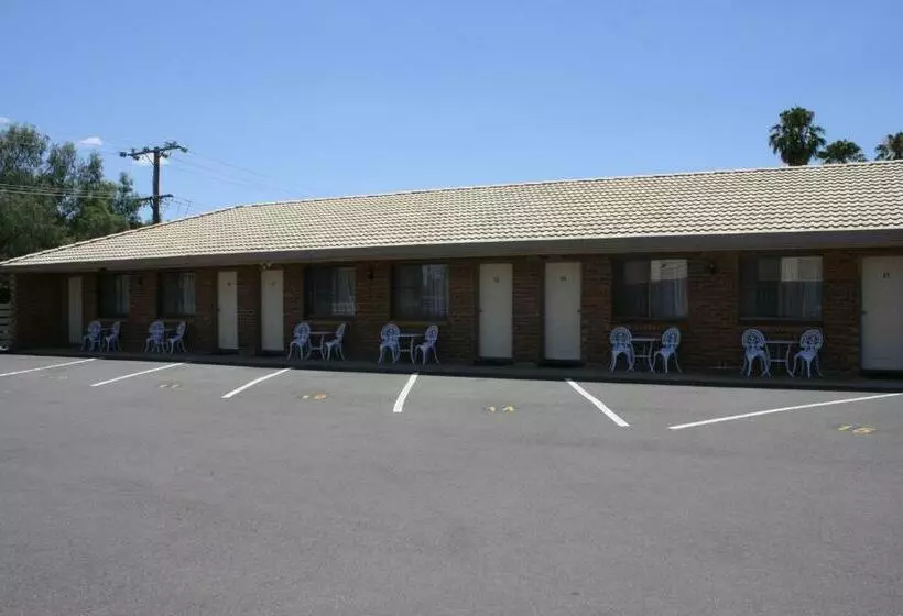 בית מלון כפרי Mid Town Inn Narrabri