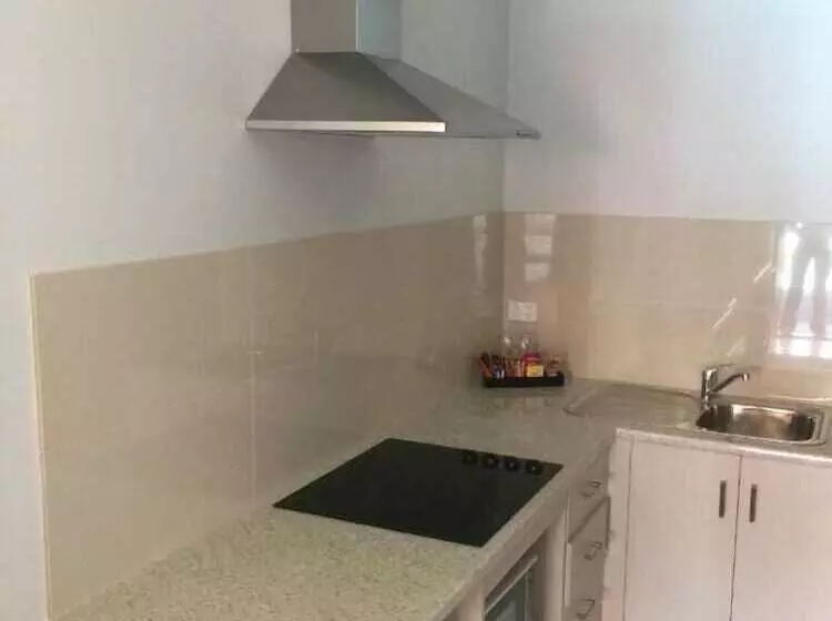 בית מלון כפרי Footscray Motor Inn And Serviced Apartments