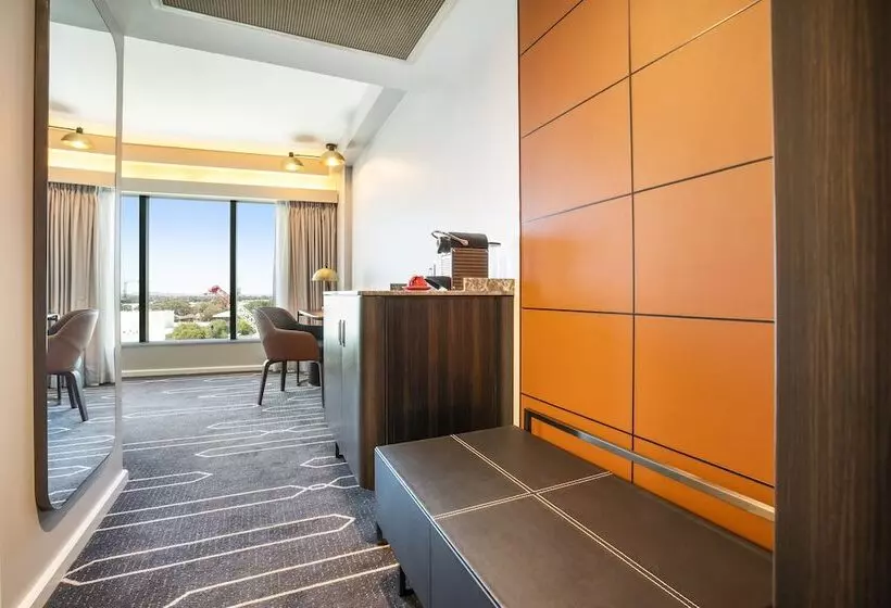 ホテル Crowne Plaza Sydney Airport, An Ihg