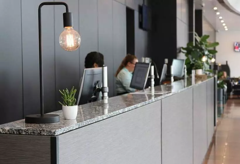 ホテル Crowne Plaza Sydney Airport, An Ihg