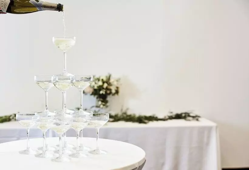 ホテル Crowne Plaza Sydney Airport, An Ihg