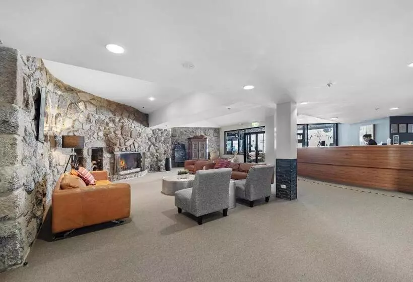 Отель Man From Snowy River