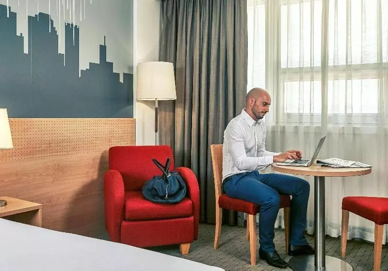 ホテル Mercure Perth