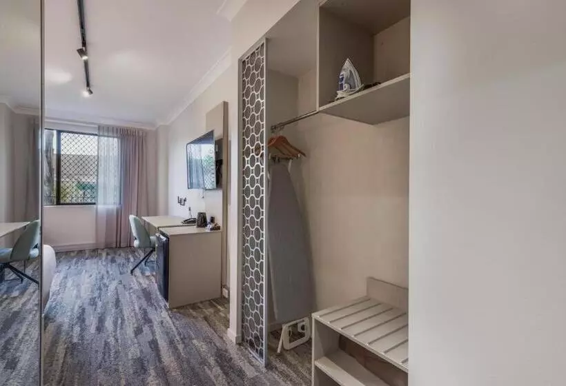 Mermaid Waters Hotel By Nightcap Plus