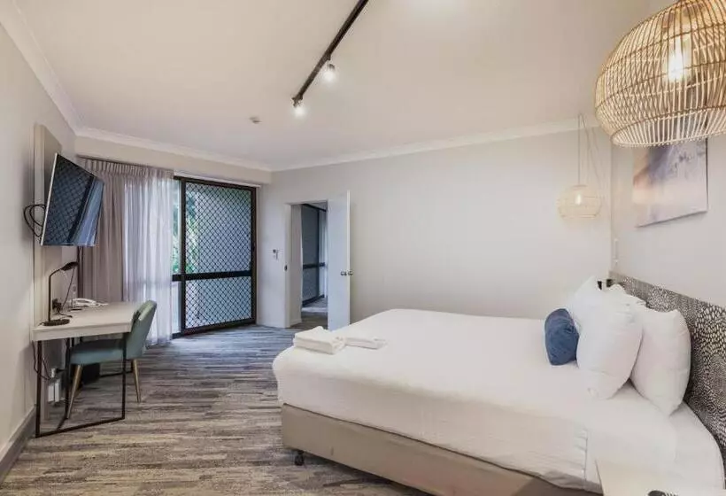 Mermaid Waters Hotel By Nightcap Plus