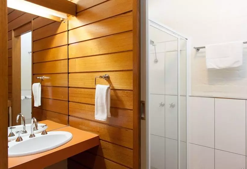 Hotel Mitchell On Main