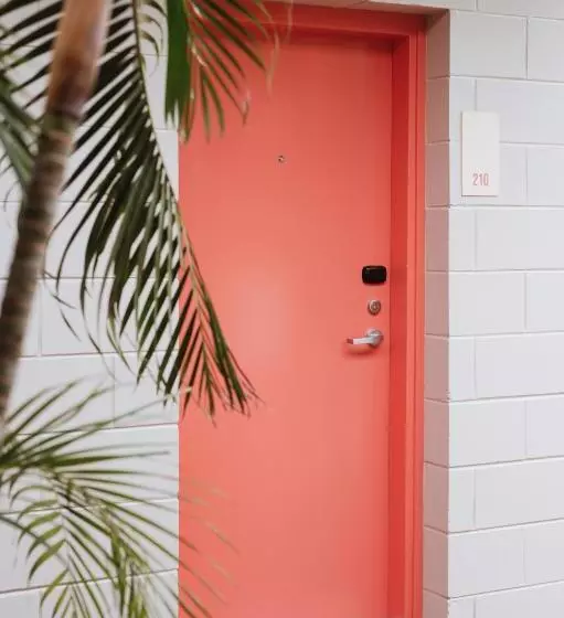 בית מלון כפרי The Continental