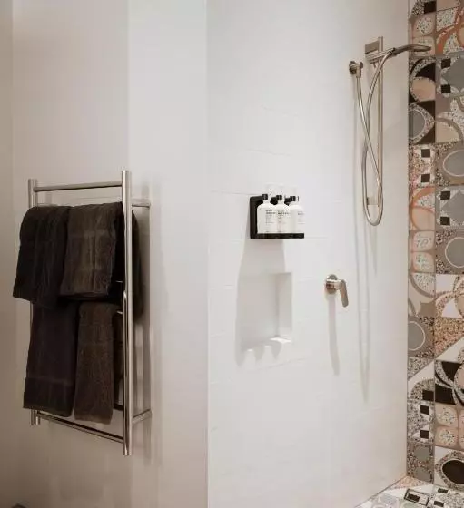 בית מלון כפרי The Continental