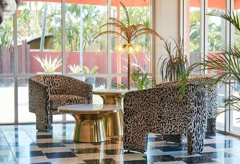 בית מלון כפרי The Continental