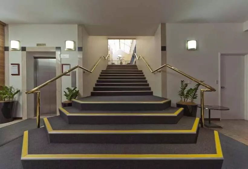 Madison Capital Executive Apartments