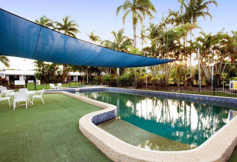 Mission Beach Resort