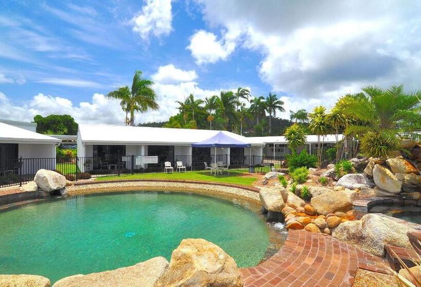 Mission Beach Resort