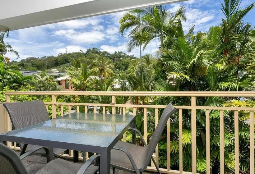 Driftwood Mantaray   Official Onsite Reception And Check In